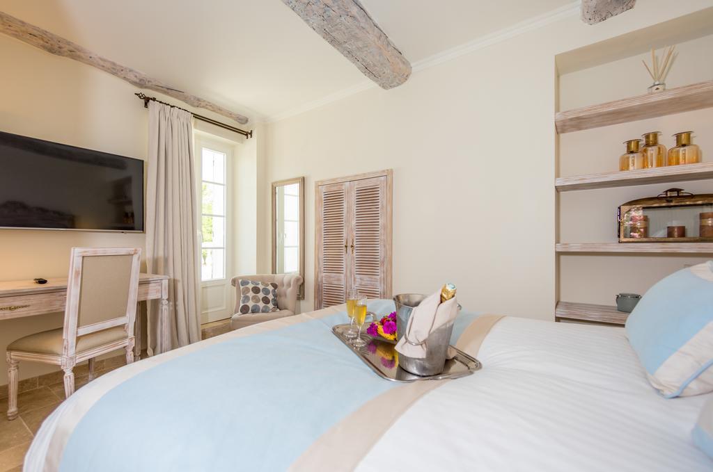 Hotel La Bastide Des Salins Saint-Tropez Esterno foto